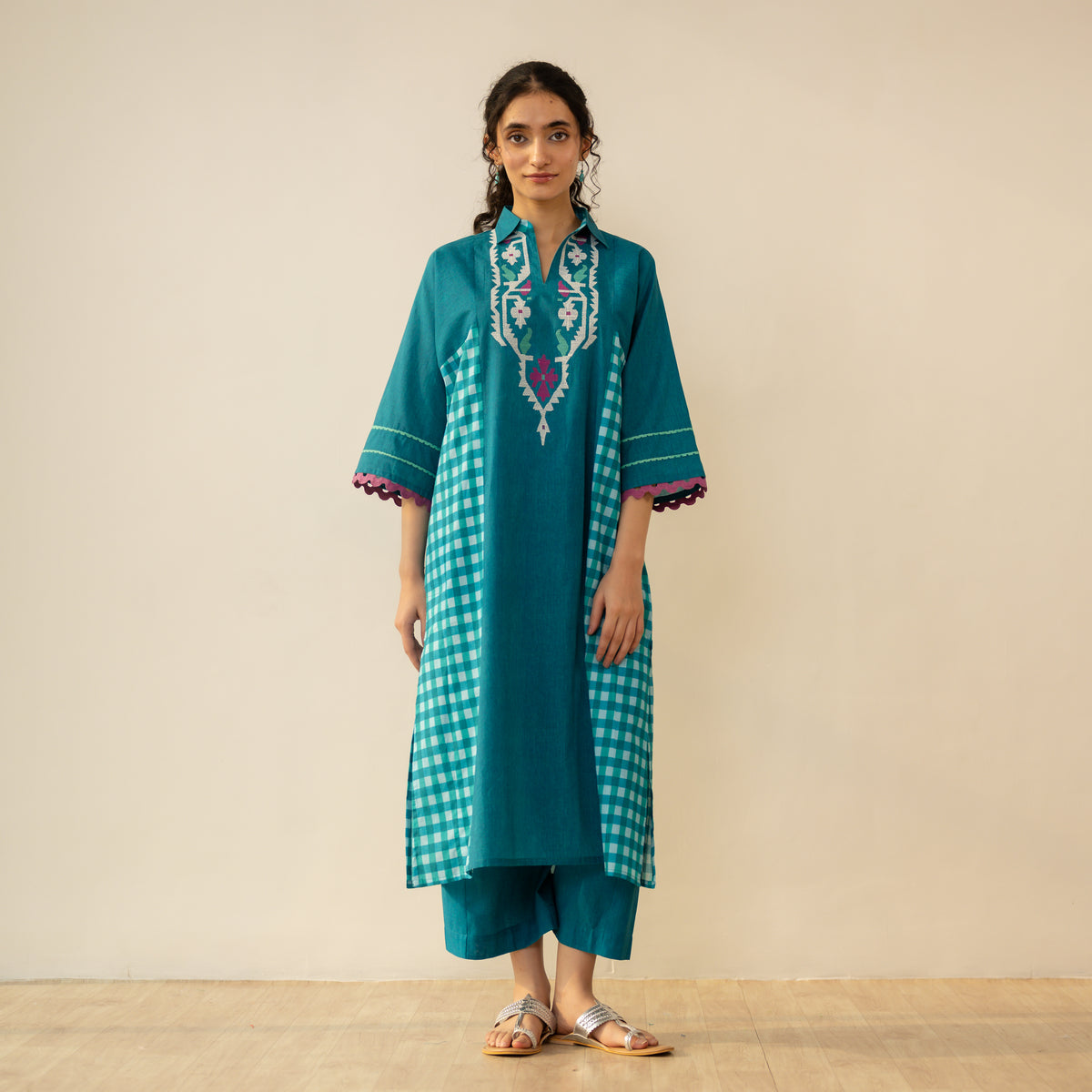 Aabha Embroidered Cotton Slub Kurta - Deep Teal