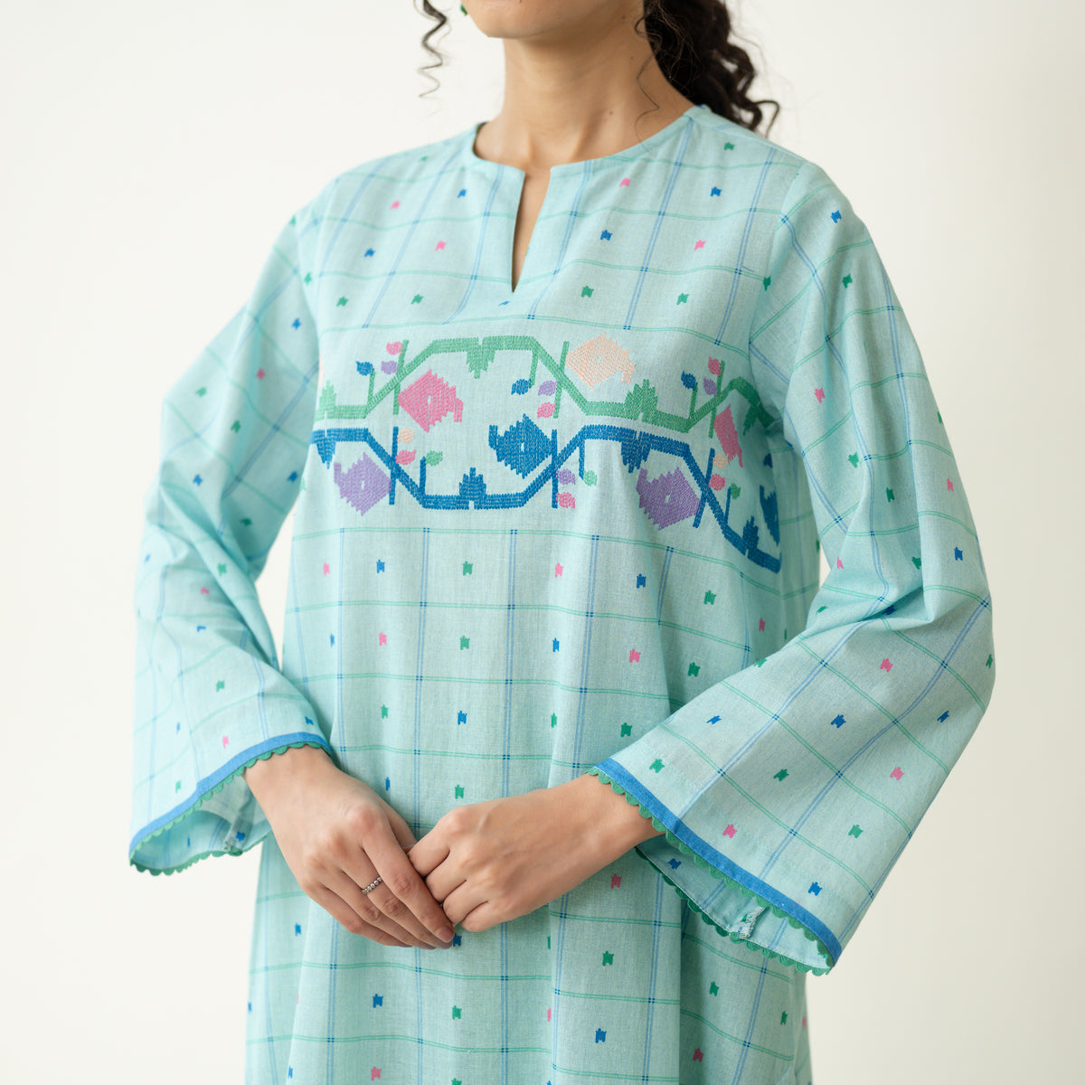 Doodle Embroidered Cotton Kurta - Mint