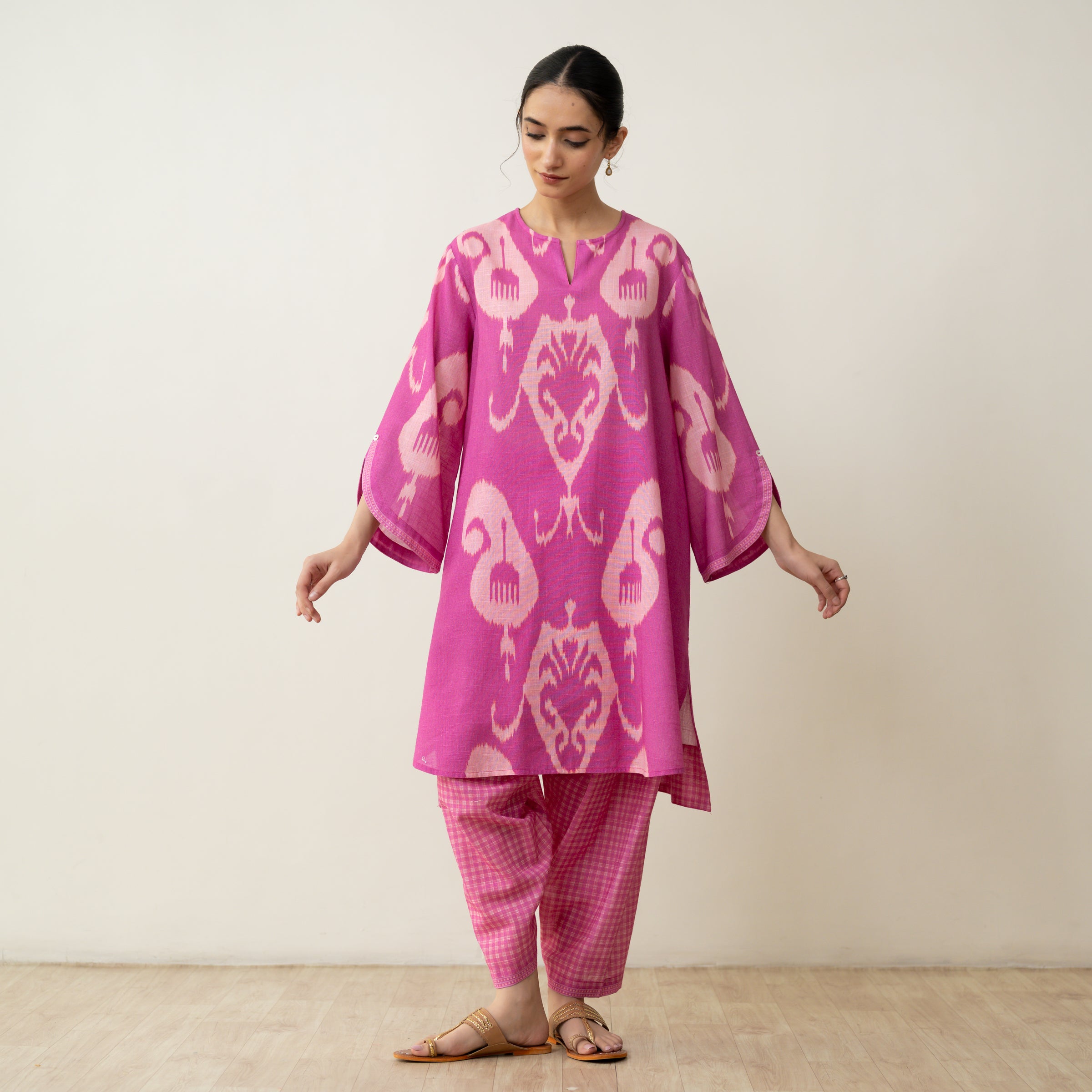 Peppy Paisley Asymmetric Cotton Slub Salwar Set - Dusty Pink