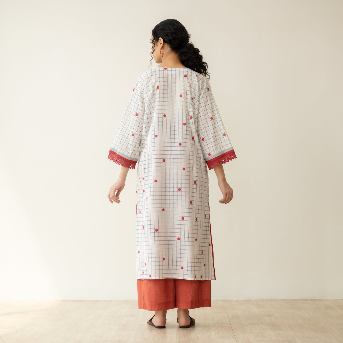 Sitara Front Panelled Mulmul Kurta - Creme White