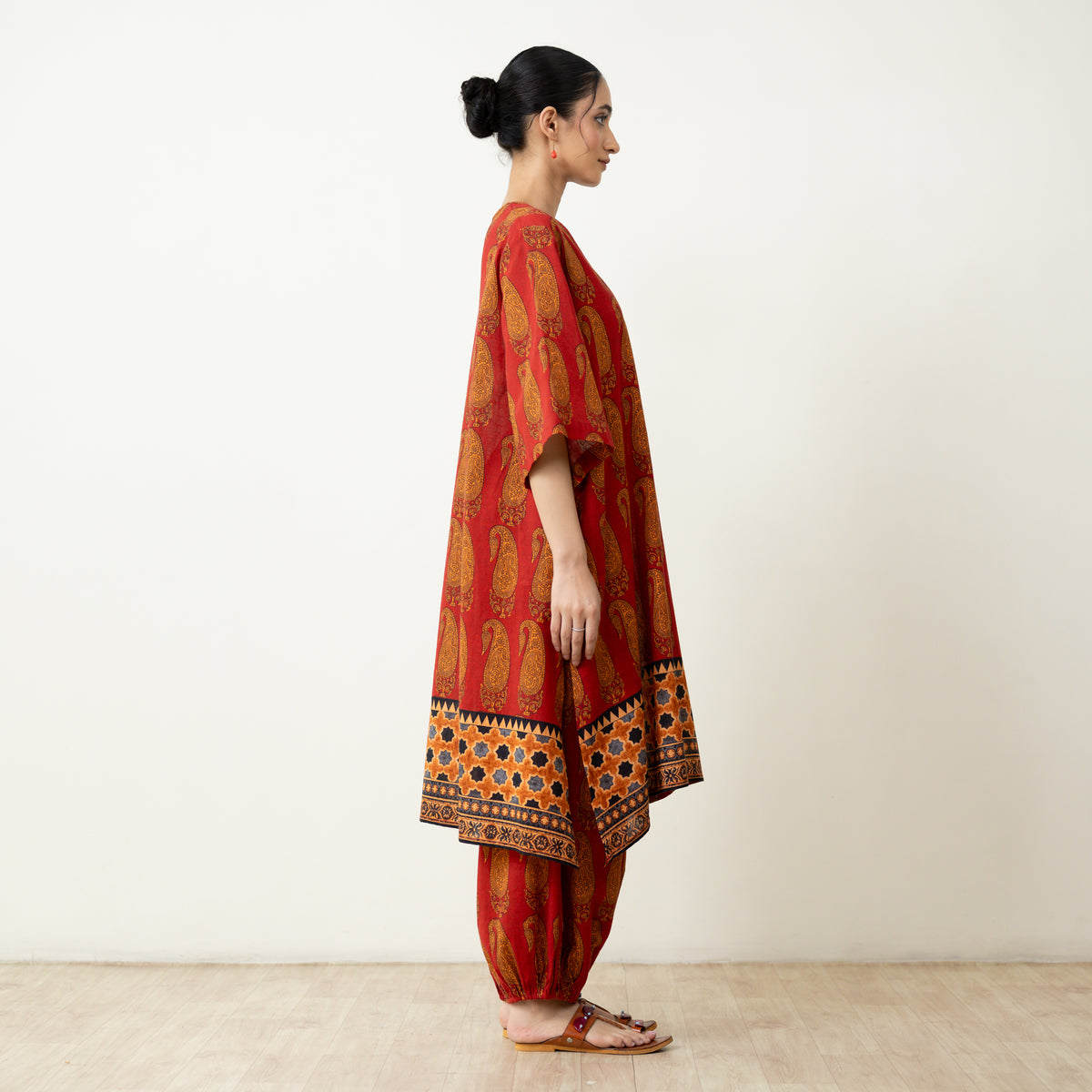Banno Elevated Cotton Slub Kurta Set - Brick Red