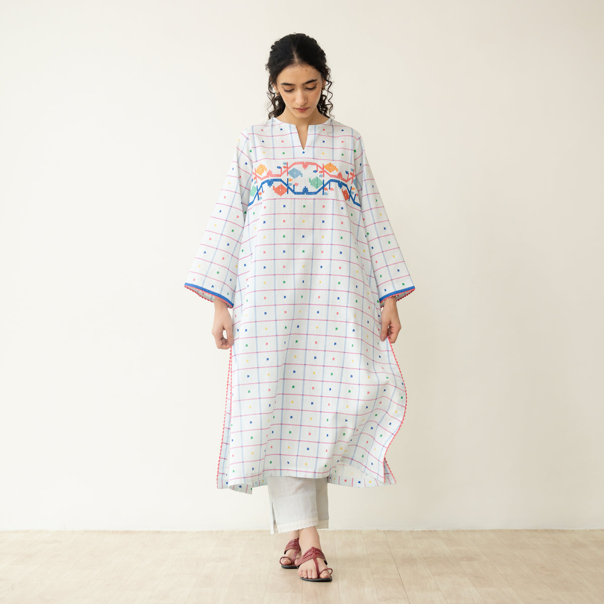 Doodle Embroidered Cotton Kurta - Milky White