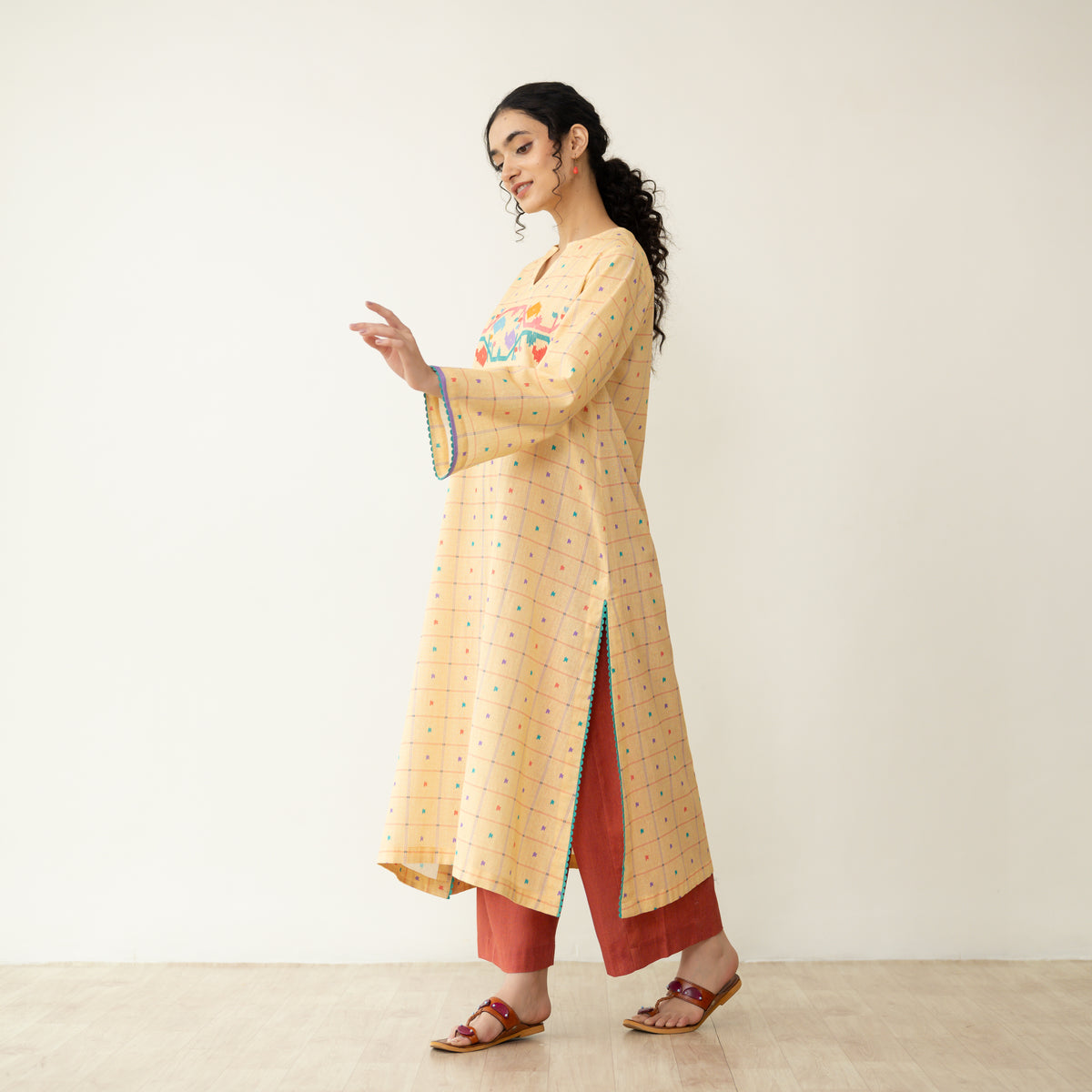 Doodle Embroidered Cotton Kurta - Mango Yellow