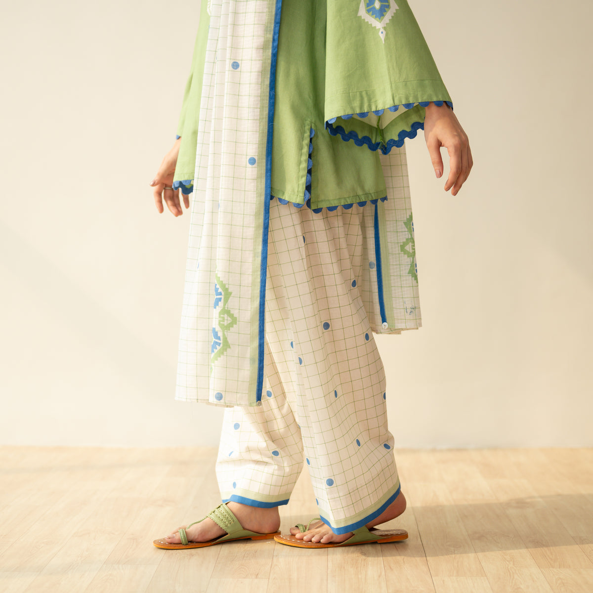 Dot & Dash Mulmul Farshi Set - Matcha Green