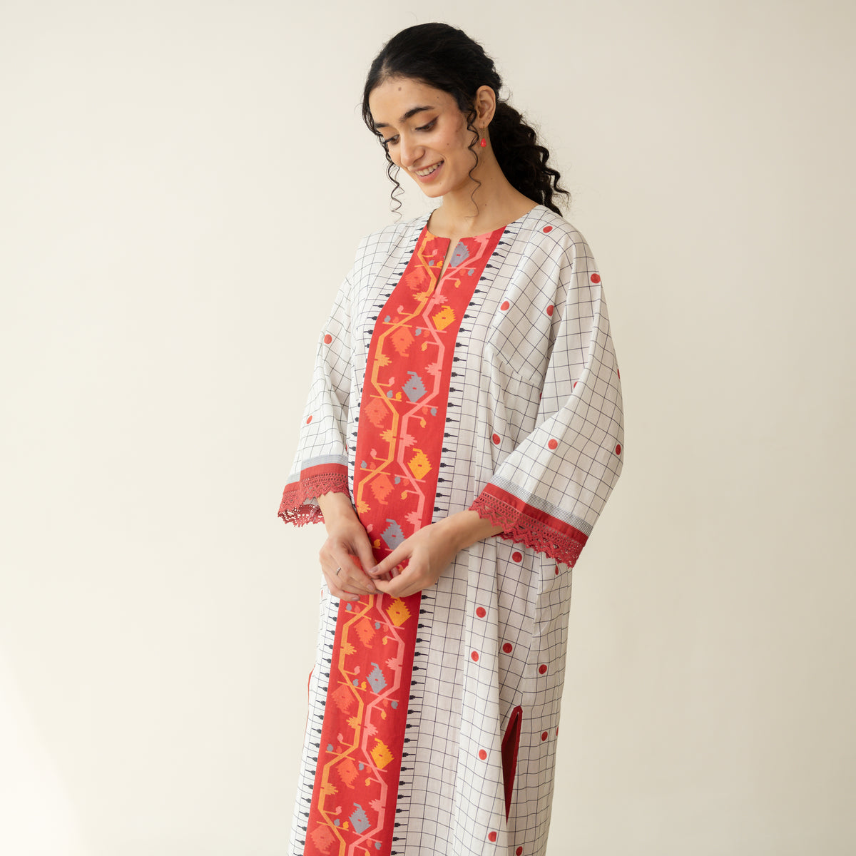 Sitara Front Panelled Mulmul Kurta - Creme White