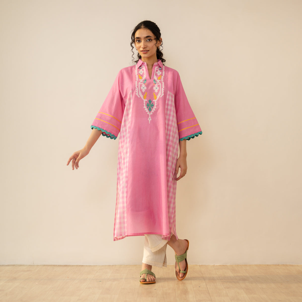 Aabha Embroidered Cotton Slub Kurta - Candy Pink