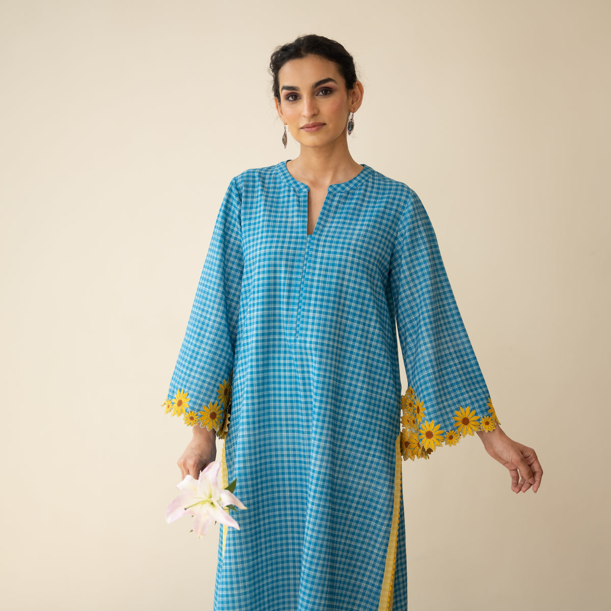 Sunflower Embroidered Linen Cotton Kurta - Dusty Blue