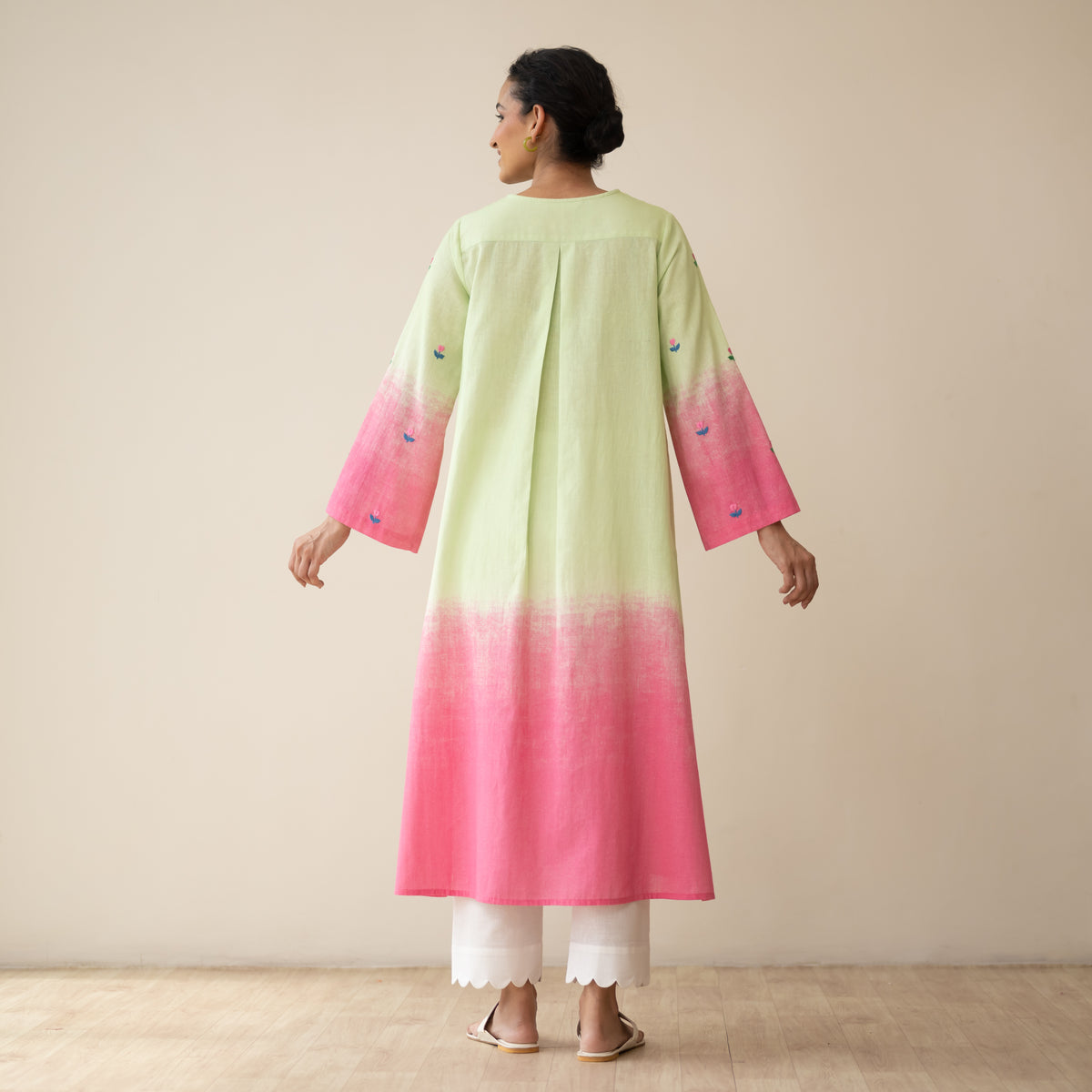 Cassata Embroidered Linen Cotton Kurta - Pista Pink
