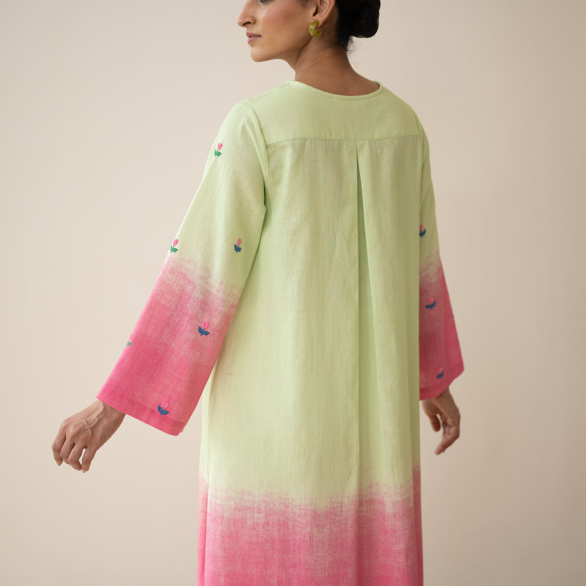Cassata Embroidered Linen Cotton Kurta - Pista Pink