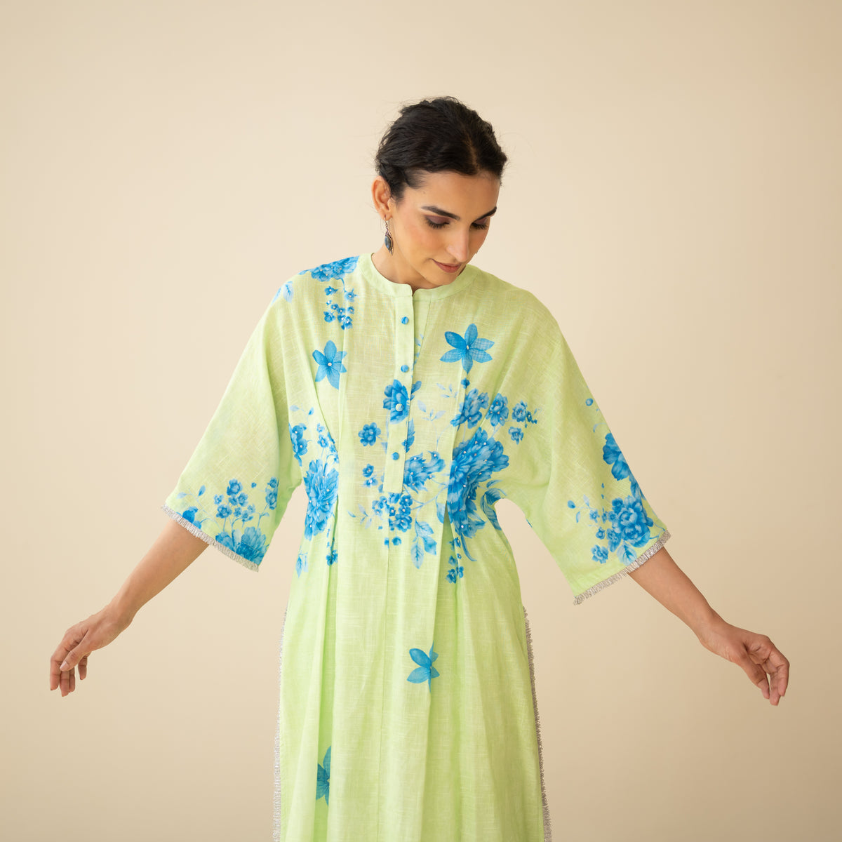 Sakura Hand Embroidered Festive Cotton Slub Kurta Set - Pista Green