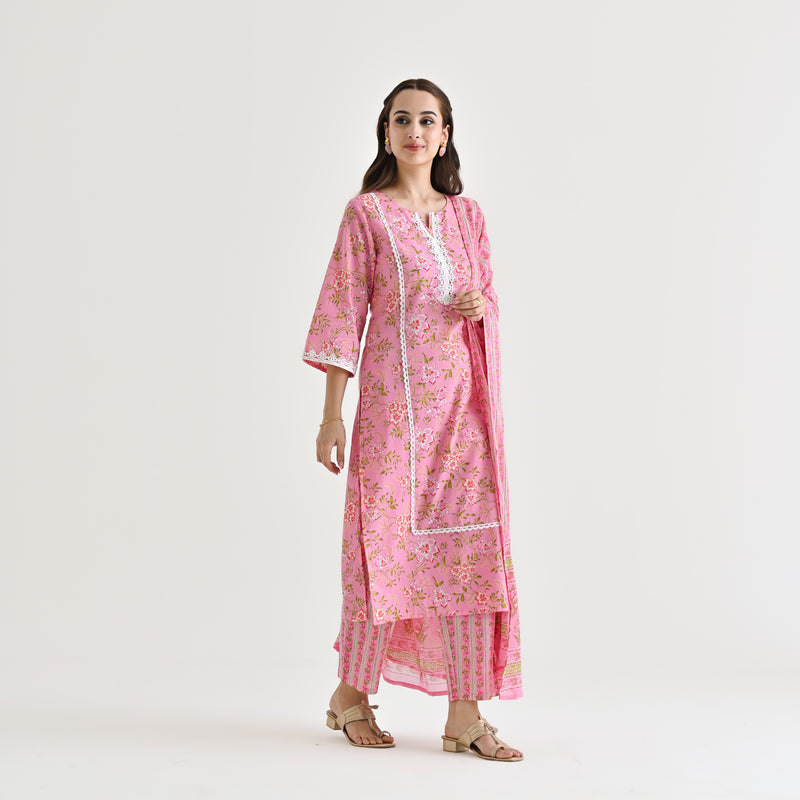 Pink Floral Printed Cotton Kurta Pant Dupatta Set with Lace Highlight