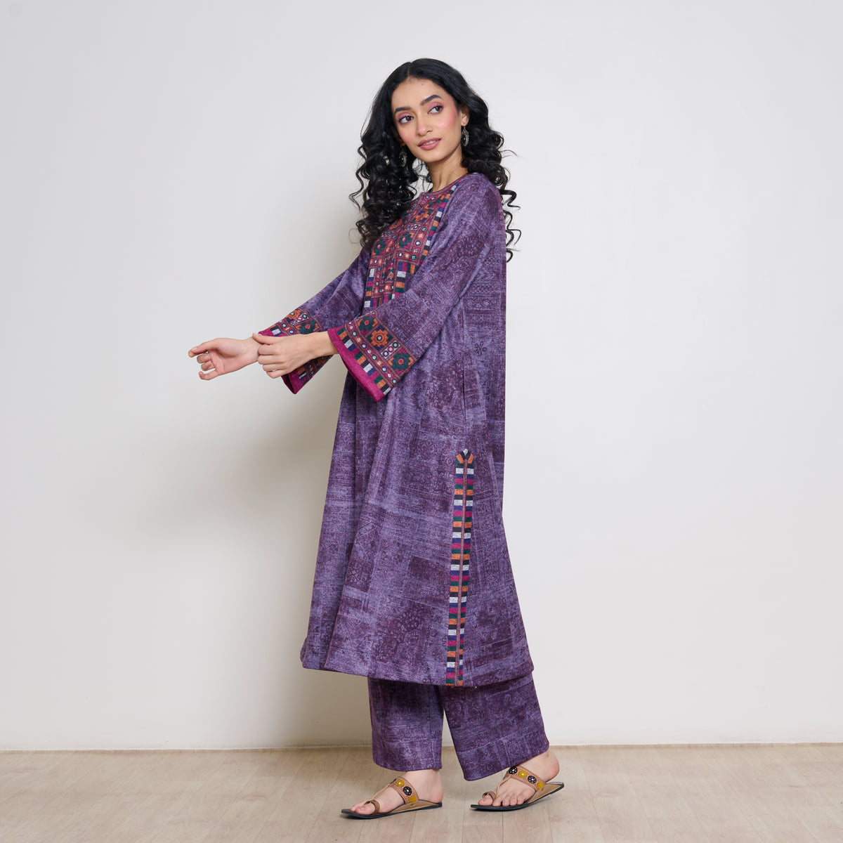 Banjara Woollen Hand Embroidered Kurta - Cherry Lacquer