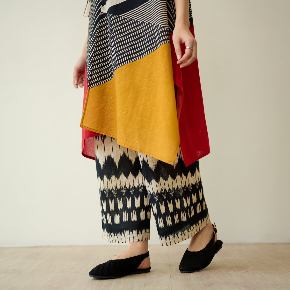 Mix and Match Slub Cotton Shrug Set - Tomato Red & Turmeric Yellow