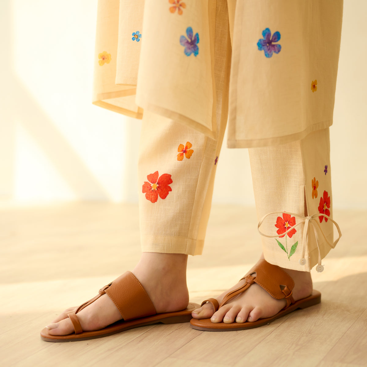 Blossom Hand Embroidered Slub Cotton Kurta Set - Butter Yellow