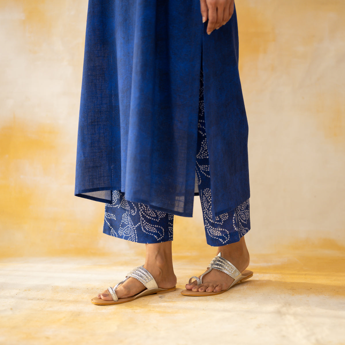 Vamika Hand Embroidered Slub Cotton Kurta Set - Royal Blue