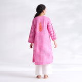 Paan Polka Hand Embroidered Kurta - Baby Pink