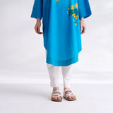 She Wore Flowers Cotton Kurta - Electric Blue