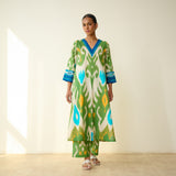 Maayra Slub Cotton Kurta Set - Parrot Green