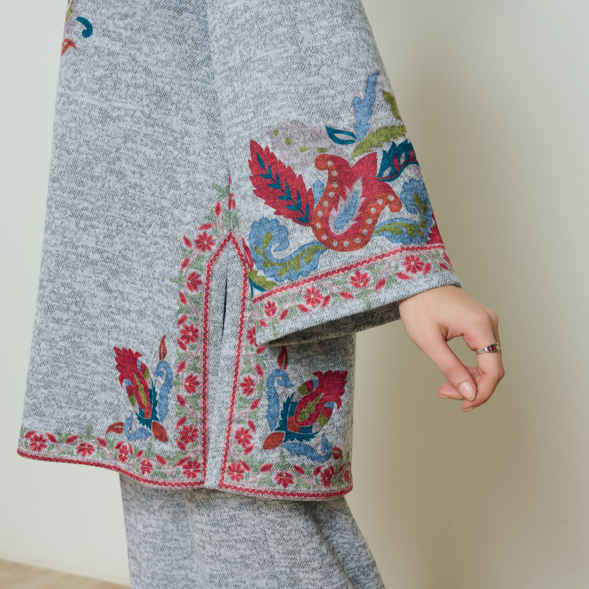 Kashmira Woollen Coord Set - Snow Grey