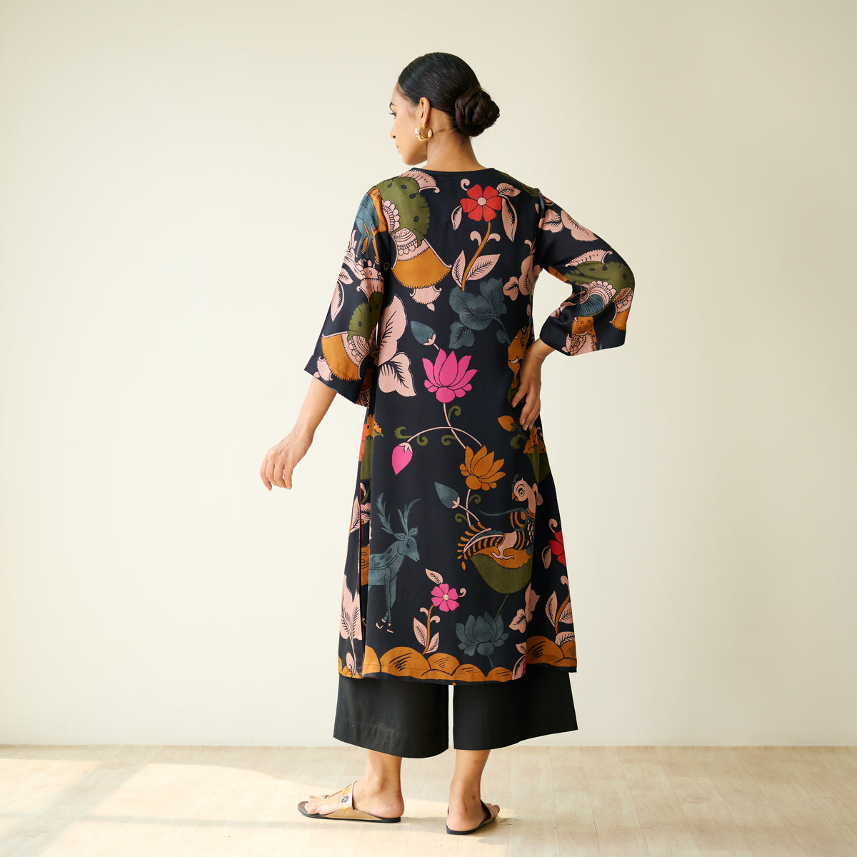 Chitra Modal Satin Kurta - Black