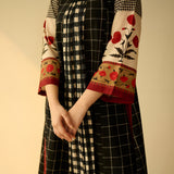 Sangria Fine Slub Cotton Kurta - Black