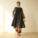 Pattern Play Fine Slub Cotton Kurta Set - Black