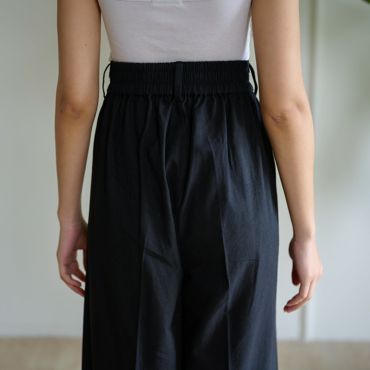 High Waist Pleated Cotton Trousers - Black