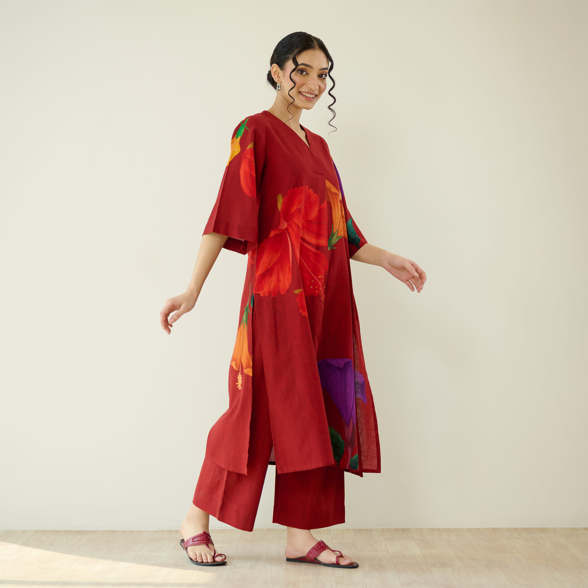 Hibiscus Slub Cotton Kurta Set - Cherry Red