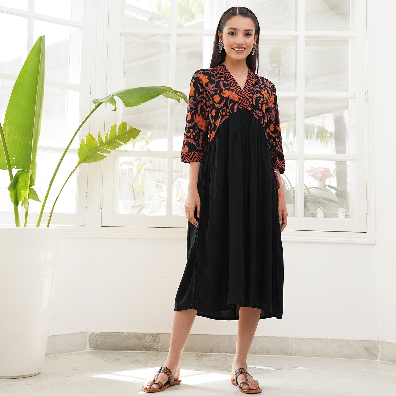 Black & Rust V Neck Gathered Dress With Pockets - SOM