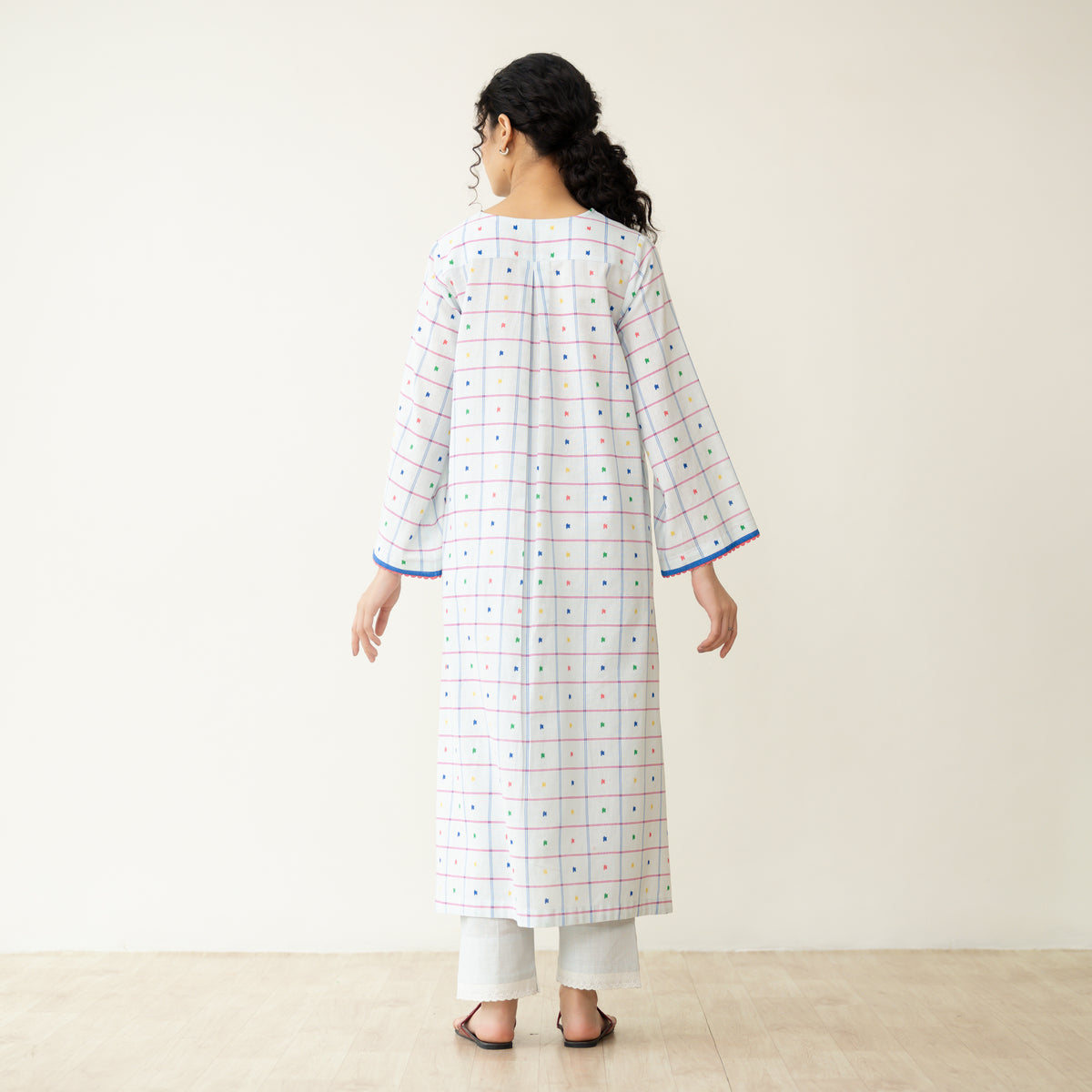Doodle Embroidered Cotton Kurta - Milky White