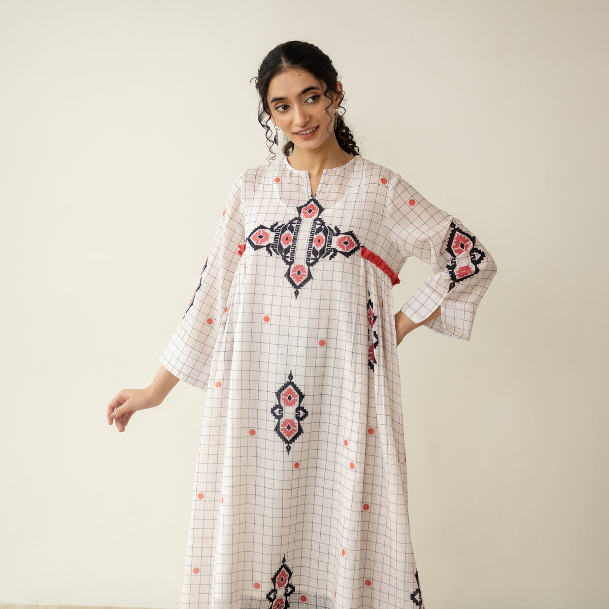 Mogra Kota Doria Kurta Set - Milky White & Jet Black