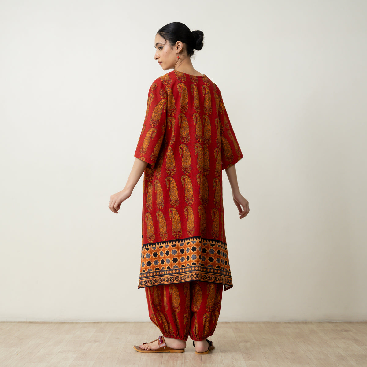 Banno Elevated Cotton Slub Kurta Set - Brick Red