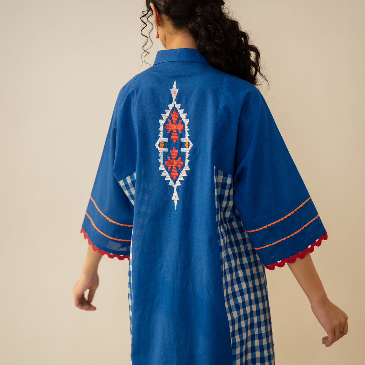 Aabha Embroidered Cotton Slub Kurta - Royal Sapphire