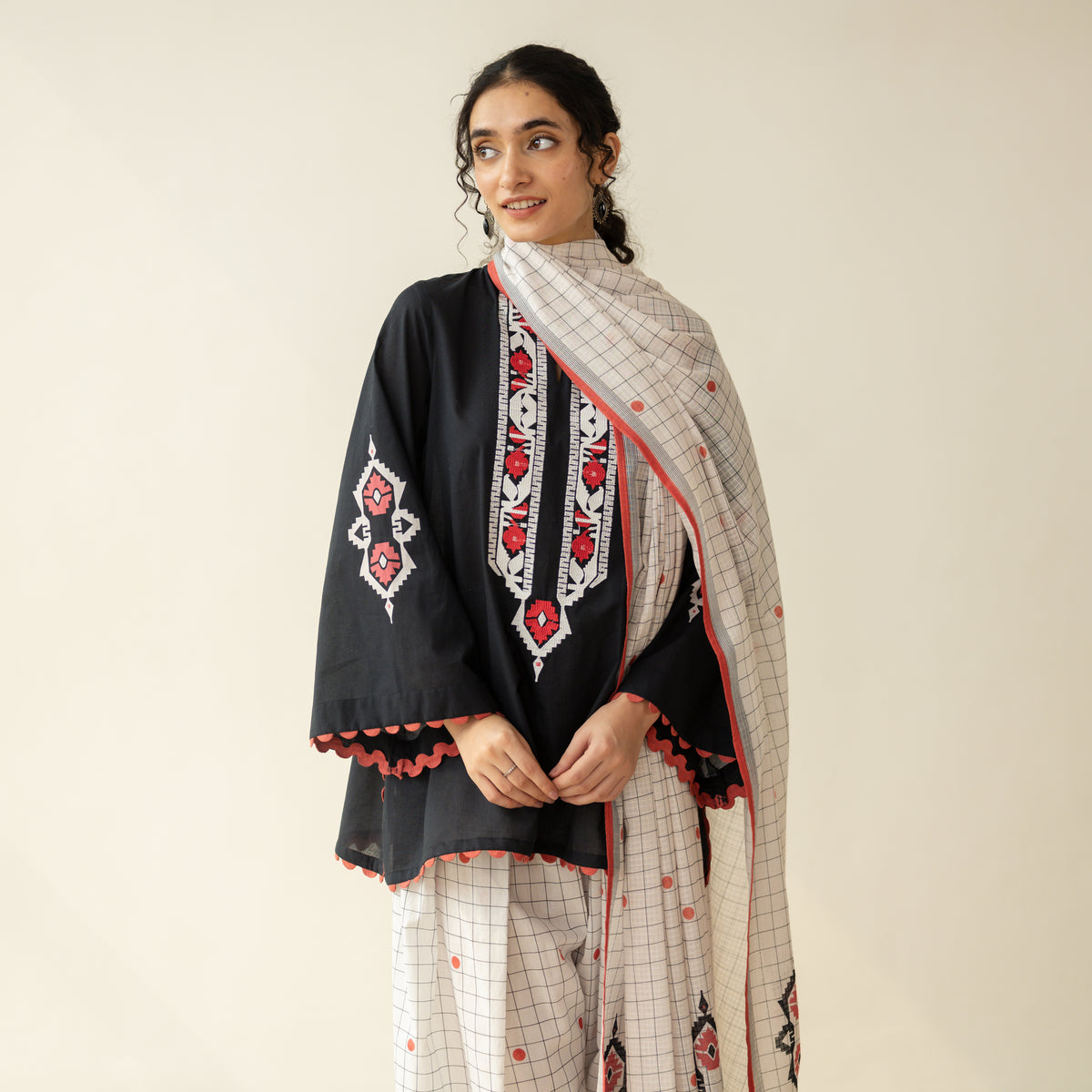 Dot & Dash Mulmul Farshi Set - Midnight Black