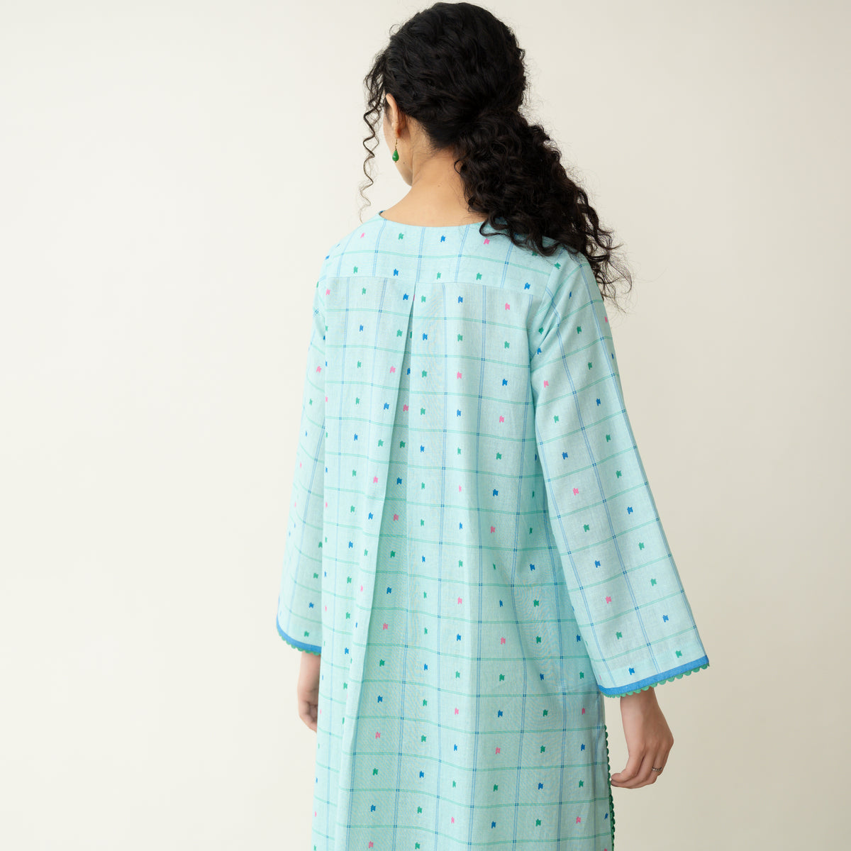 Doodle Embroidered Cotton Kurta - Mint