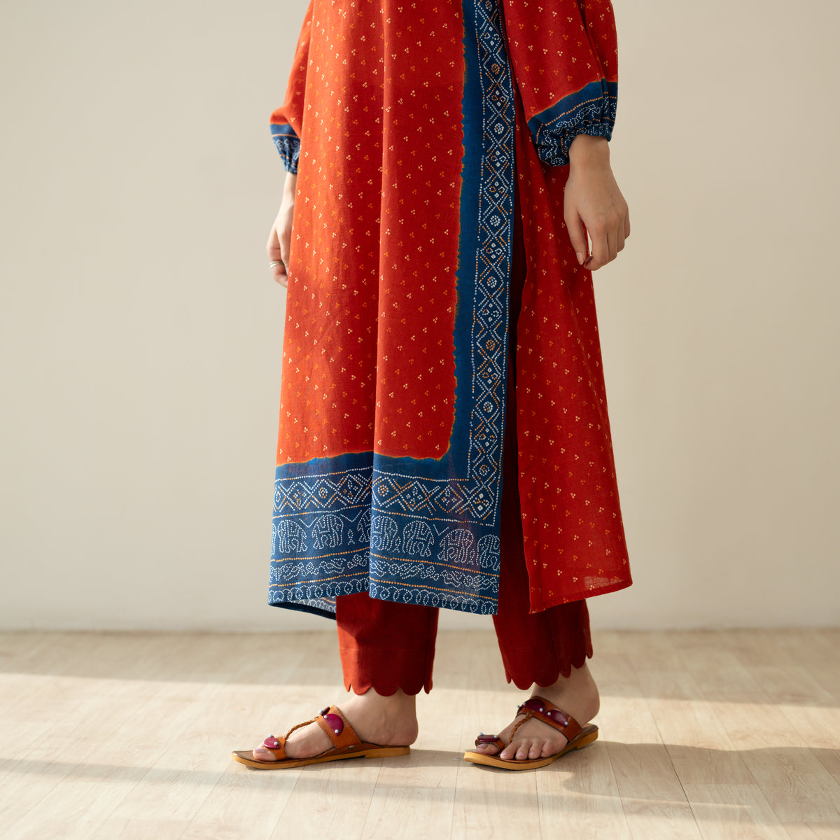 Tikhi Imli Slub Cotton Slub Cotton Kurta - Sindoori Laal & Indigo