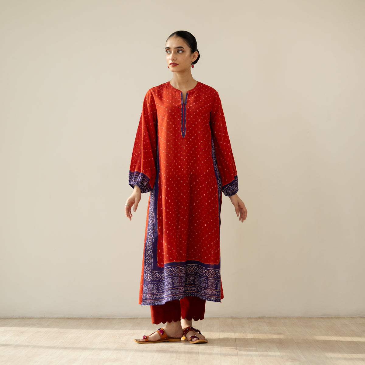 Tikhi Imli Slub Cotton Slub Cotton Kurta - Cherry Red & Violet