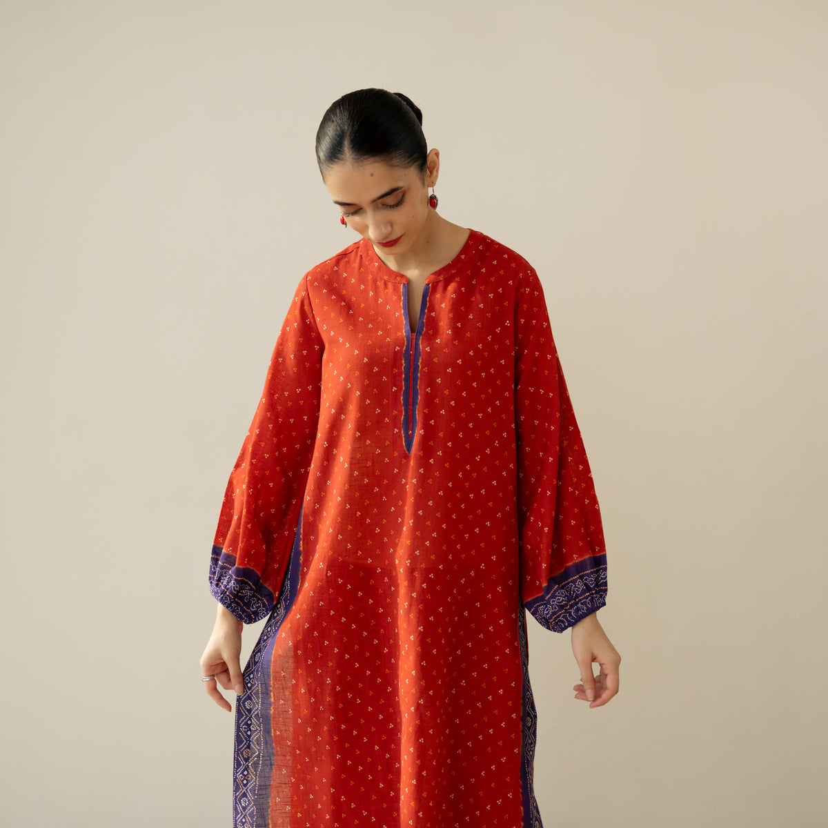 Tikhi Imli Slub Cotton Slub Cotton Kurta - Cherry Red & Violet