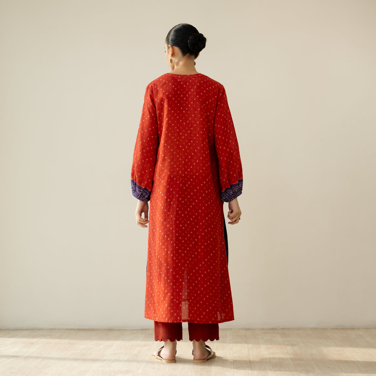 Tikhi Imli Slub Cotton Slub Cotton Kurta - Cherry Red & Violet