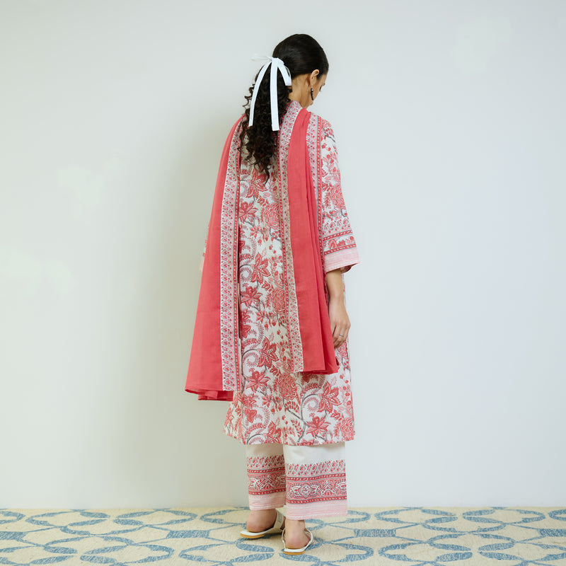 Peach Red Sanganeri Printed Cotton Kurta Set with Contrast Mul Cotton Dupatta