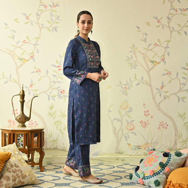 Navy Blue Embroidered & Floral Printed Woollen Kurta