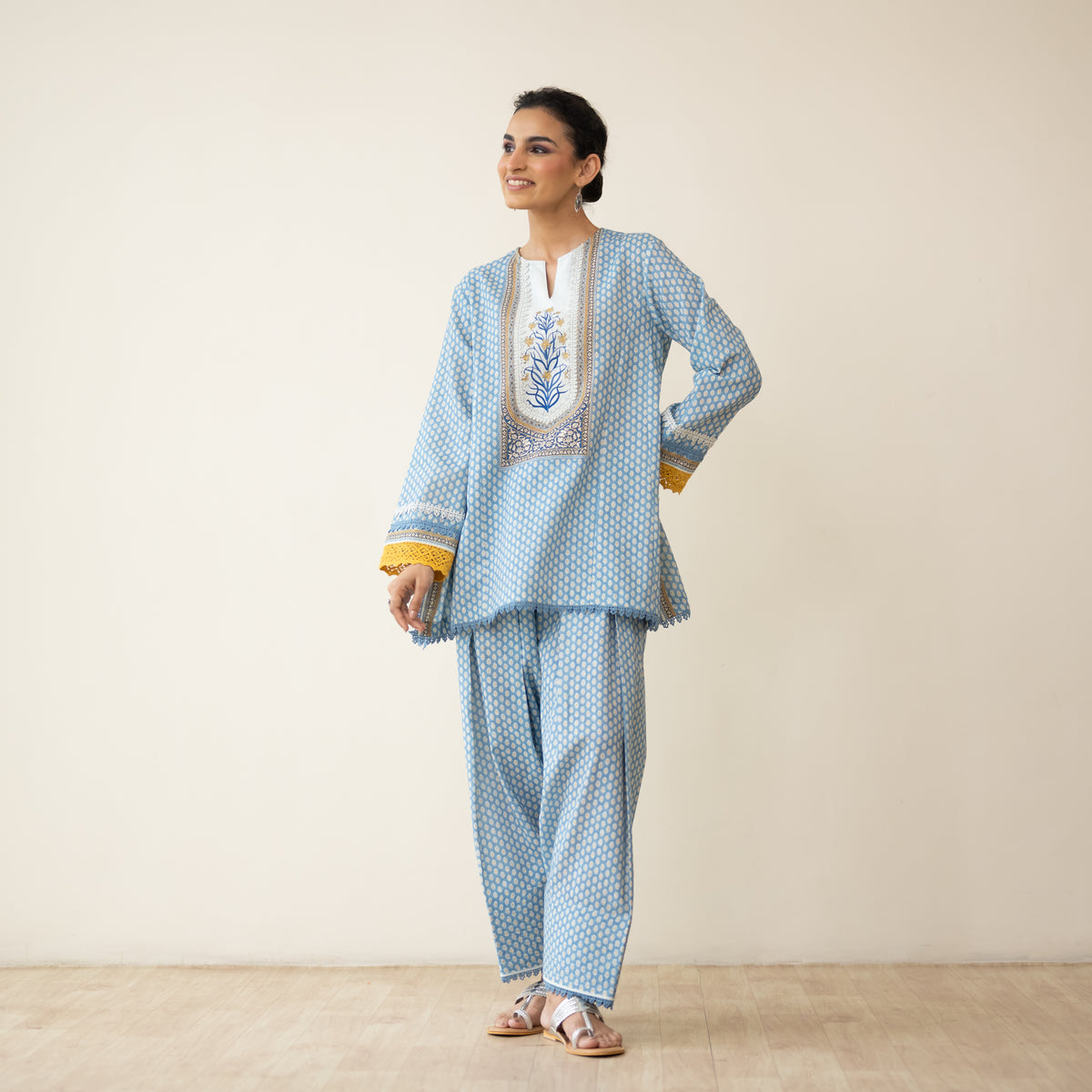 Nazreen Lace Detailed Slub Cotton Salwar Set - Asmani