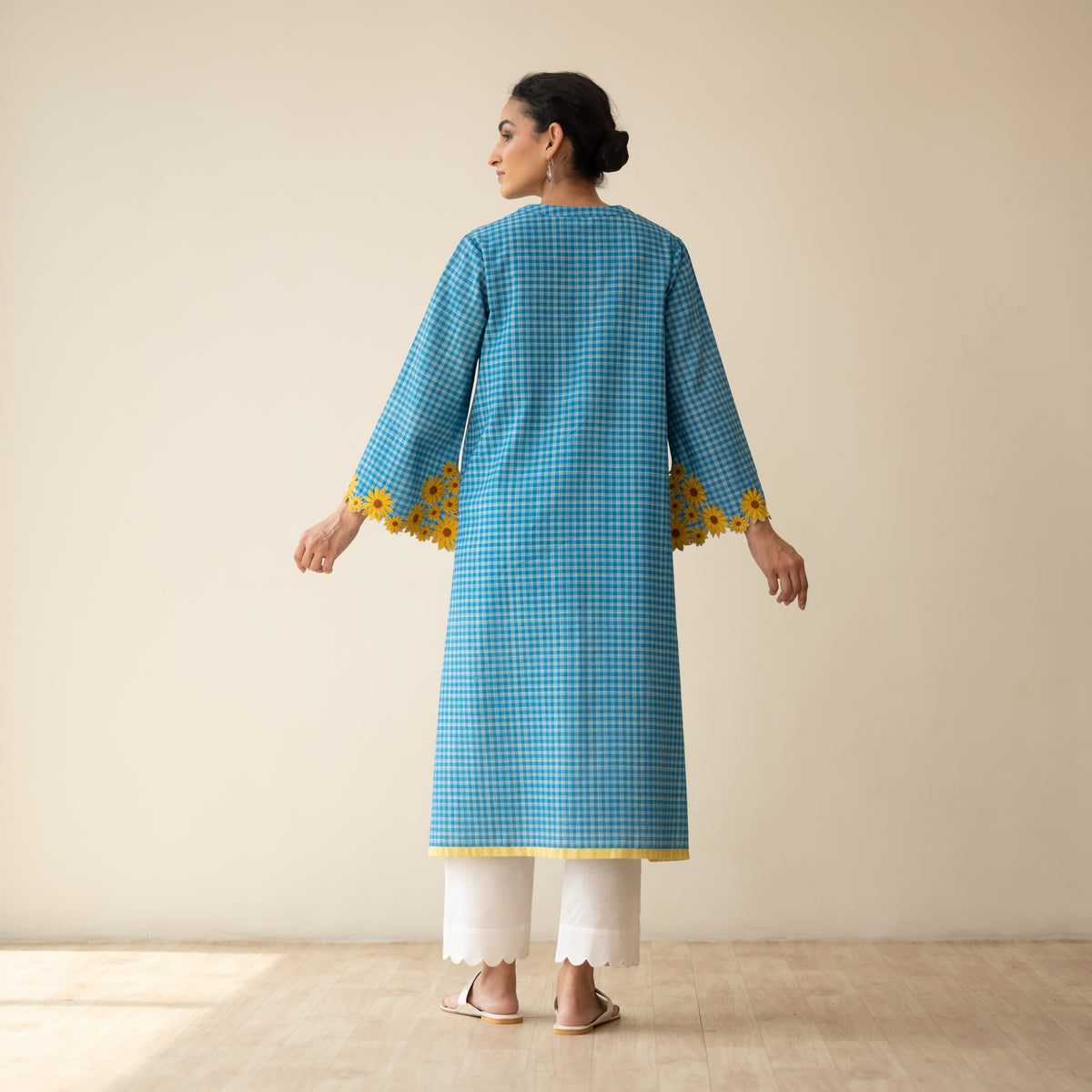 Sunflower Embroidered Linen Cotton Kurta - Dusty Blue