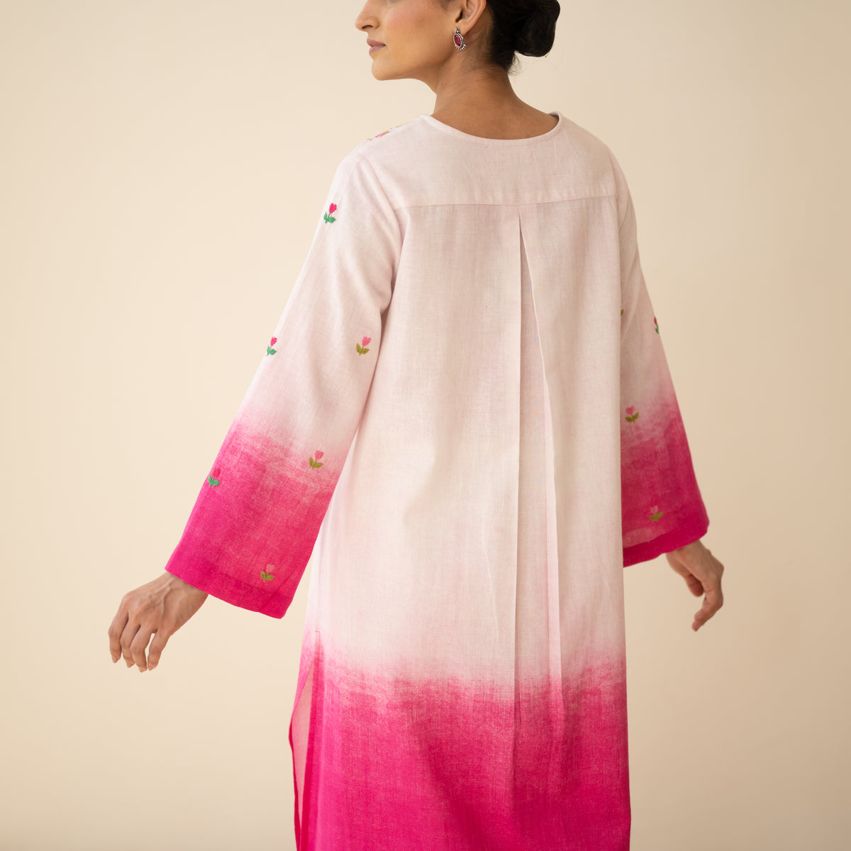 Cassata Embroidered Linen Cotton Kurta - Cherry Pink