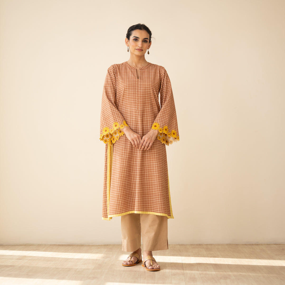 Sunflower Embroidered Linen Cotton Kurta - Hazelnut Brown