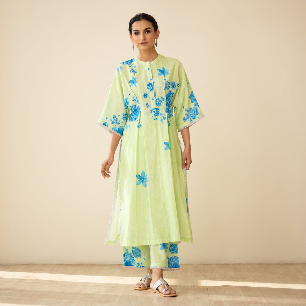 Sakura Hand Embroidered Festive Cotton Slub Kurta Set - Pista Green