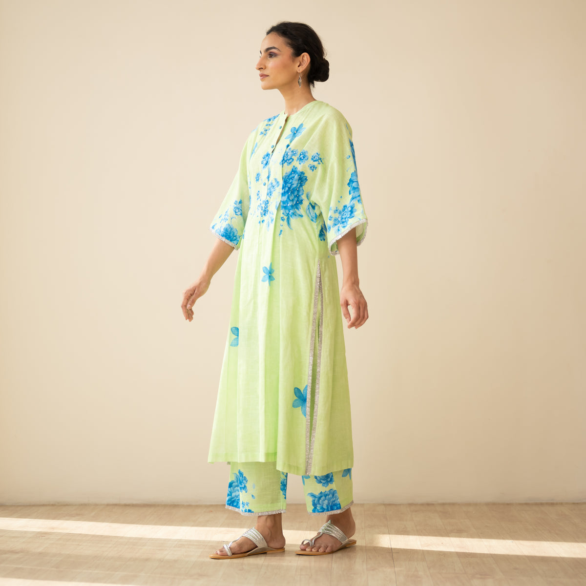 Sakura Hand Embroidered Festive Cotton Slub Kurta Set - Pista Green