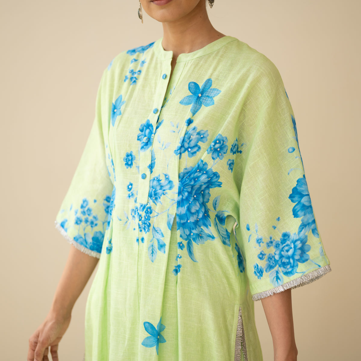 Sakura Hand Embroidered Festive Cotton Slub Kurta Set - Pista Green