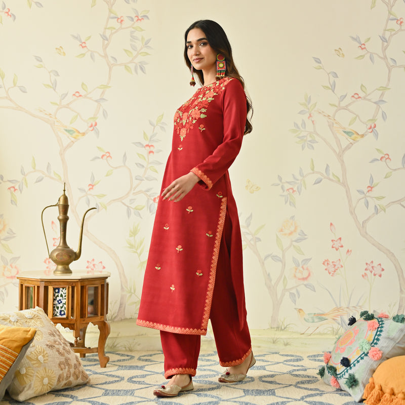 Maroon Woollen Aari Embroidered Floral Kurta