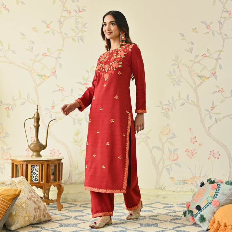 Maroon Woollen Aari Embroidered Floral Kurta